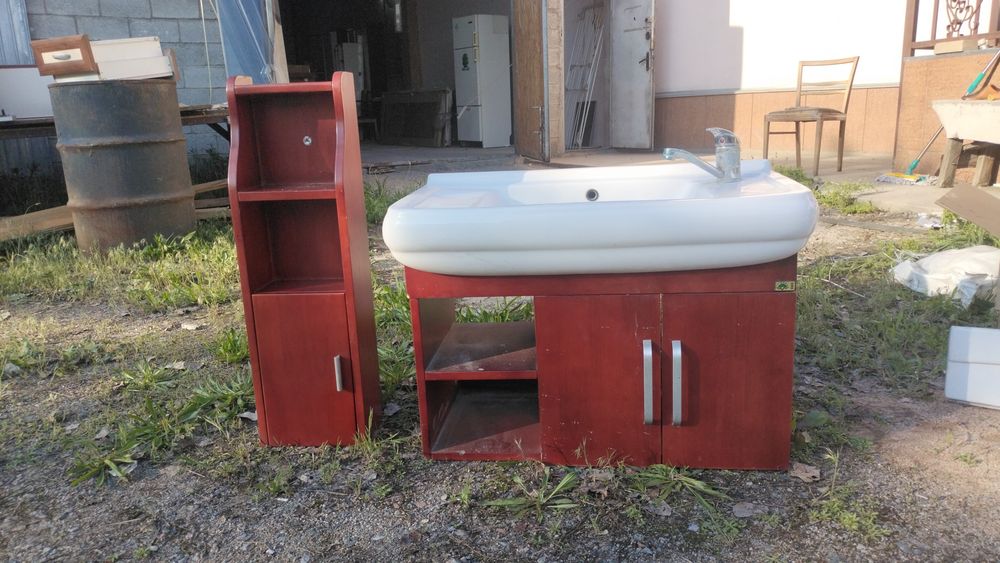 Срочно Продам ракавину вместе с тумбой