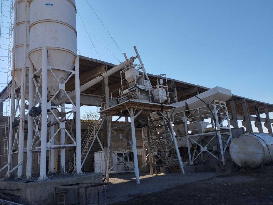 Beton ishlab chiqarish stanogi sotiladi