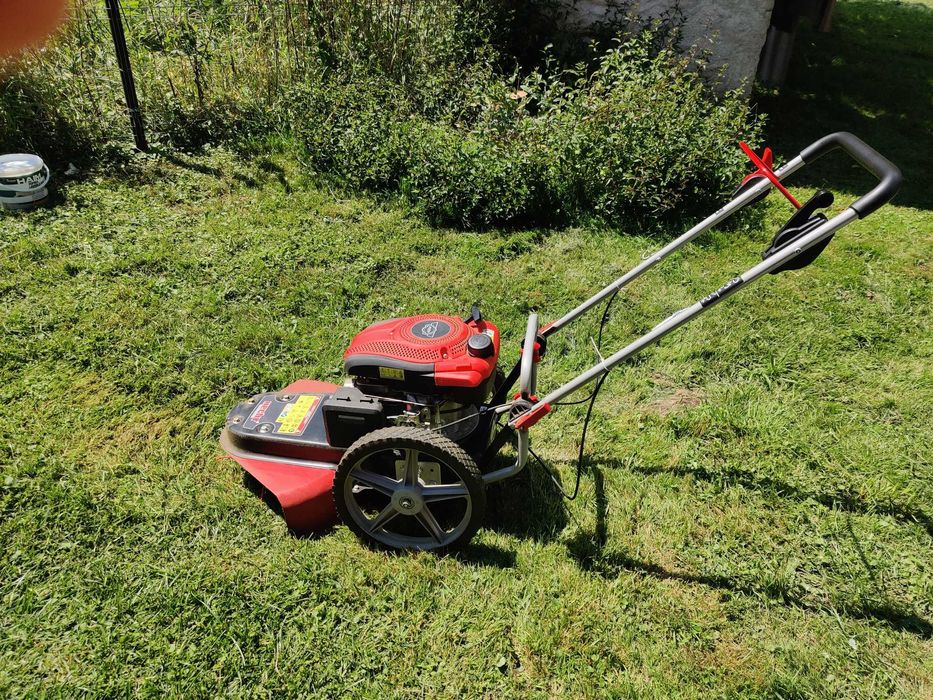 Motocoasa cu disc rotativ Hecht 5056