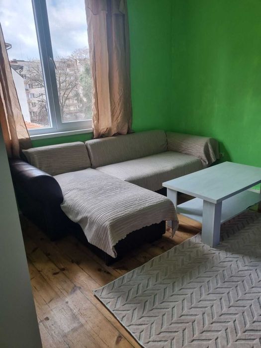 Уютен апартамент до Метро Лъвов мост – Нощувки (Синя зона)