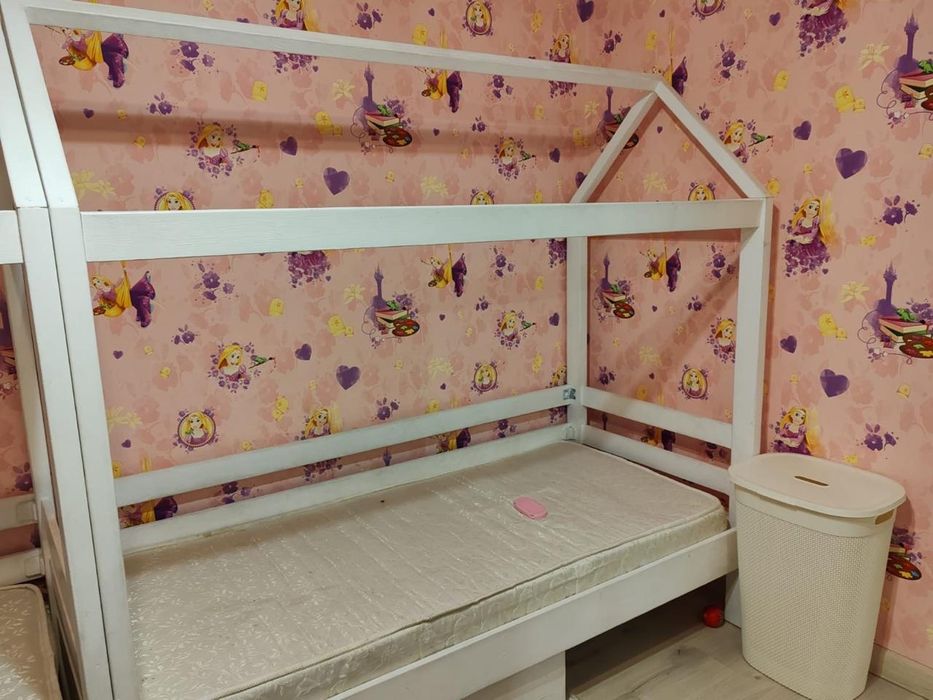 Детский кровати в хорошем состоянии