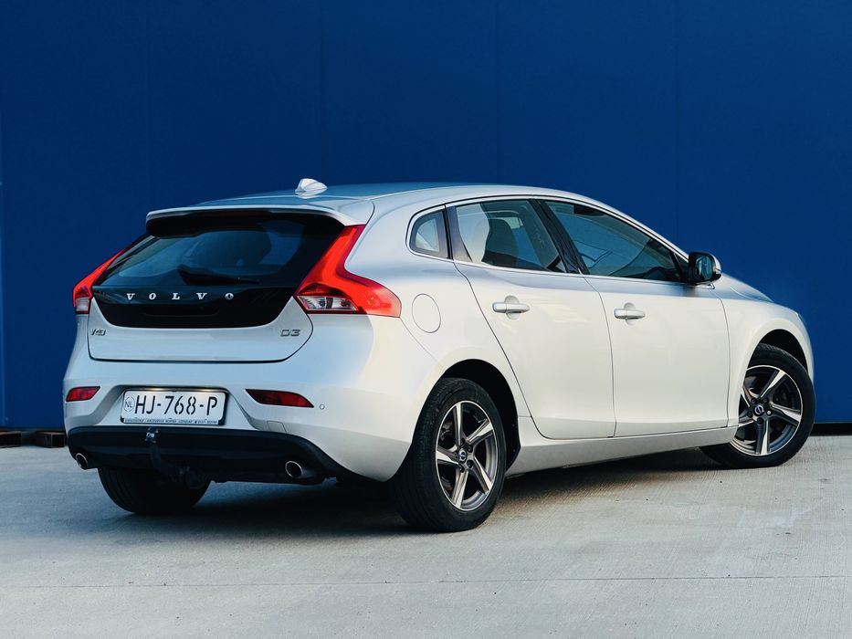 VOLVO V40 2013 — imagine 3