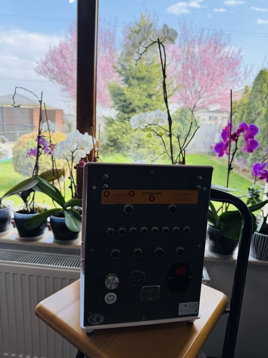 Aparat Profesional  Lipolaser Vacuum Cavitatie Radiofrecventa