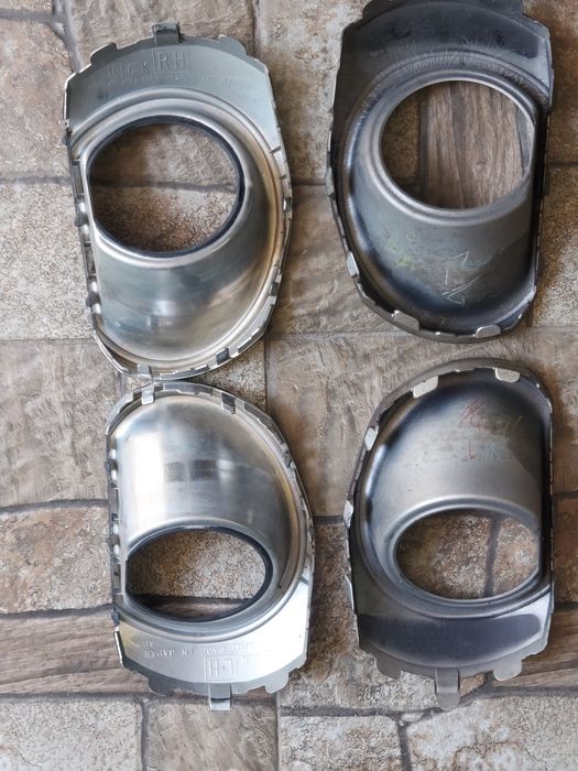 Противотуманки Subaru .