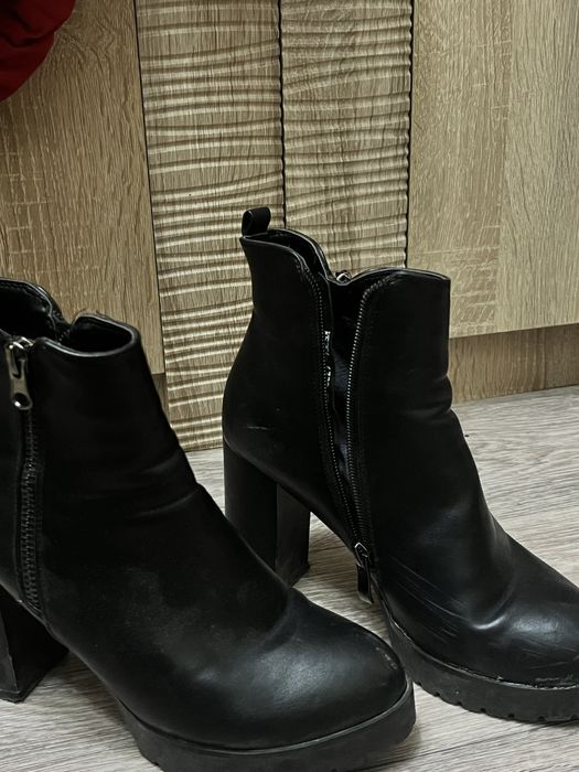 Полсапожки с каблуком