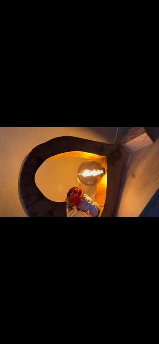 Lampa de masa  din lemn masiv