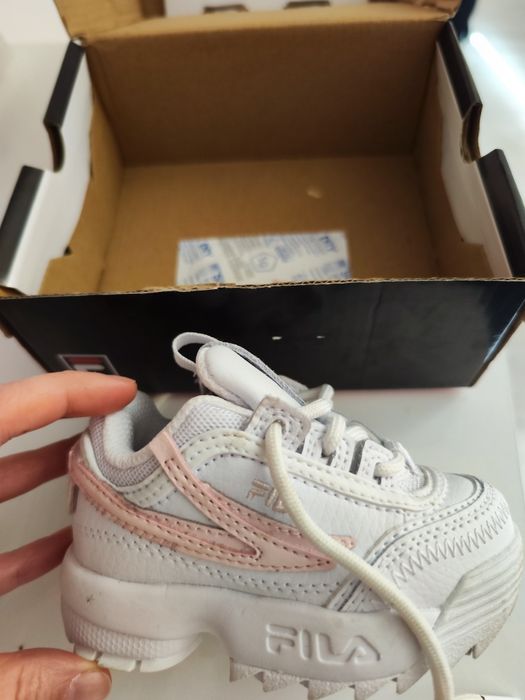 Бебешки /Детски маратонки Fila