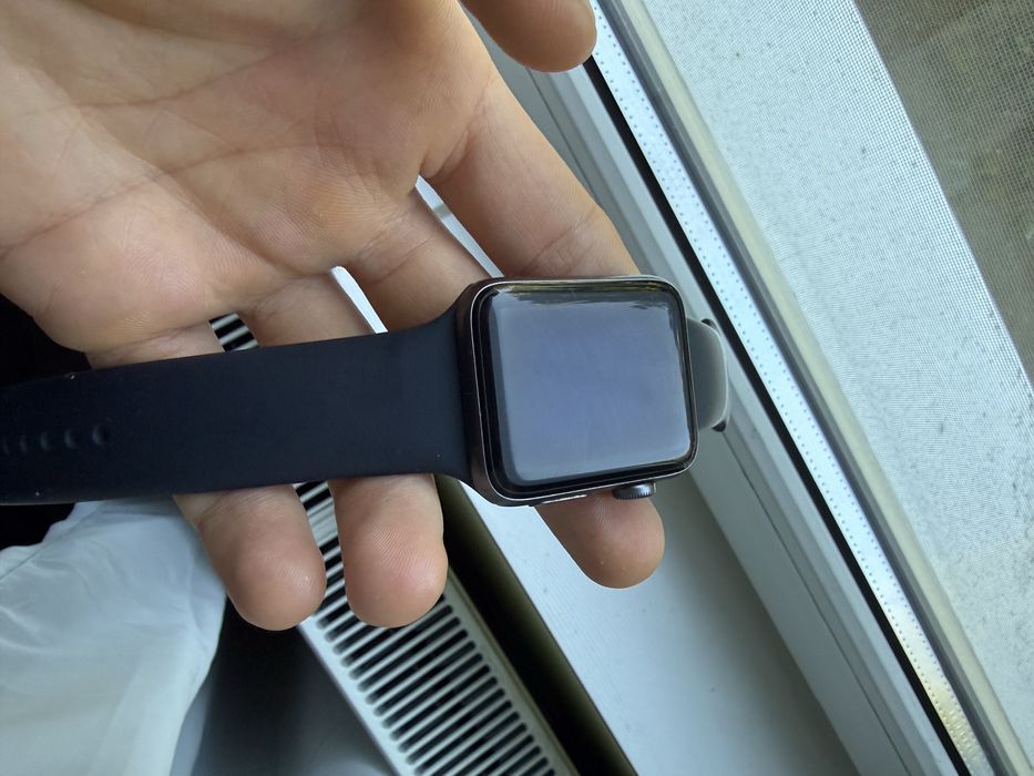 Apple watch series 3 seria trei 42 mm + incarcator