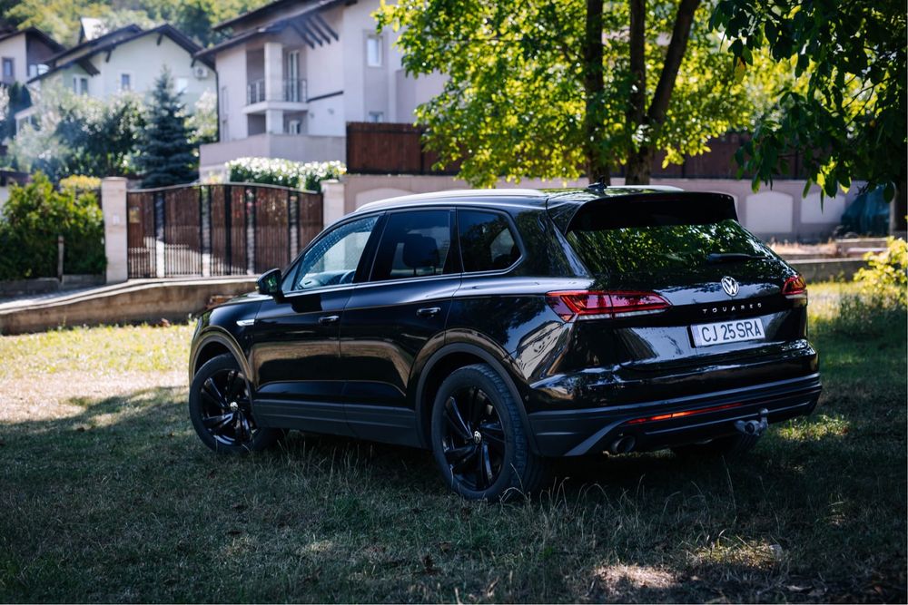 VOLKSWAGEN Touareg 2019 — imagine 3