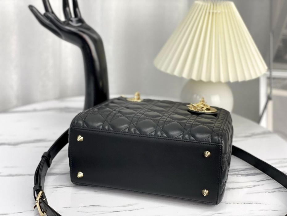 Dior Lady Dior Medium Bag