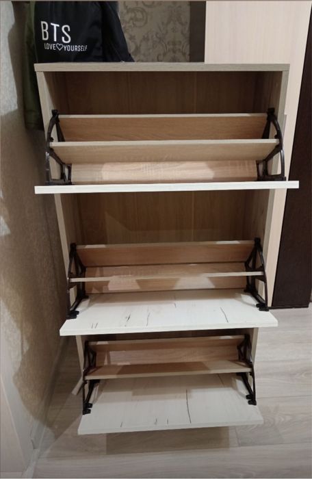 Обувница новая