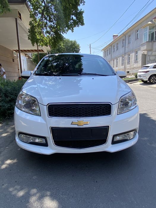 Chevrolet Nexia 3 sotiladi.