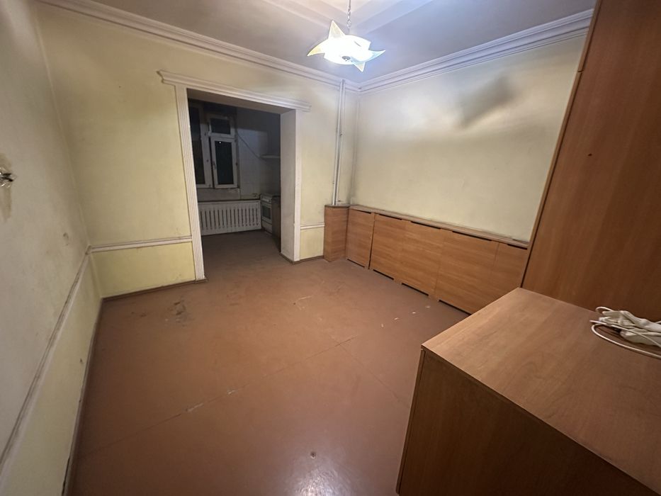 Феруза ялангач эко базар продается квартира 4/3/4 Банковский дом 130кв