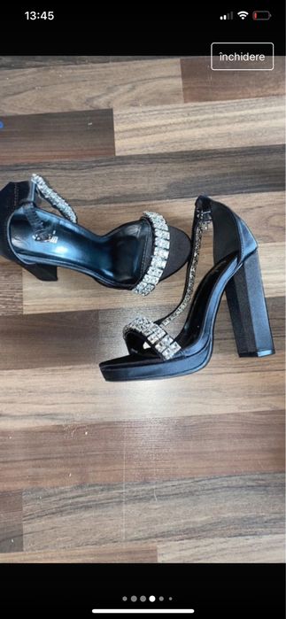 Sandale ca noi, purtate 2 ore