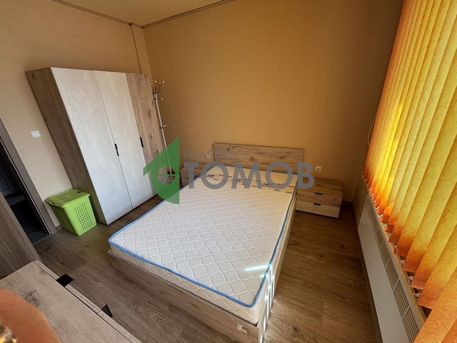 Дава се под наем Тристаен апартамент в Стара Загора, Железник - център - 60 кв.м за 357 € - Снимка #1