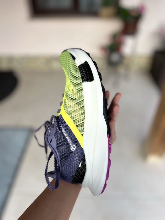 Adidasi running The North Face
