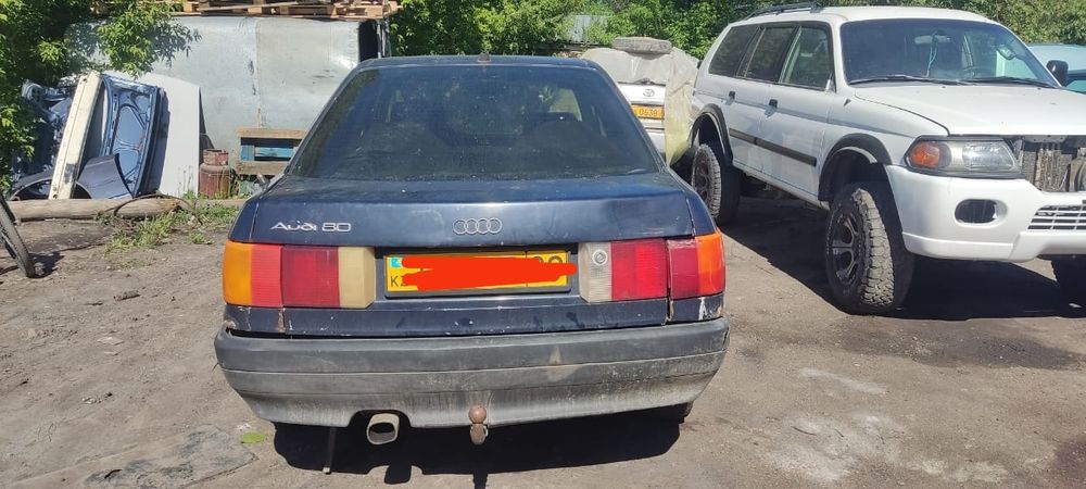Продаю автомобиль Ауди 80