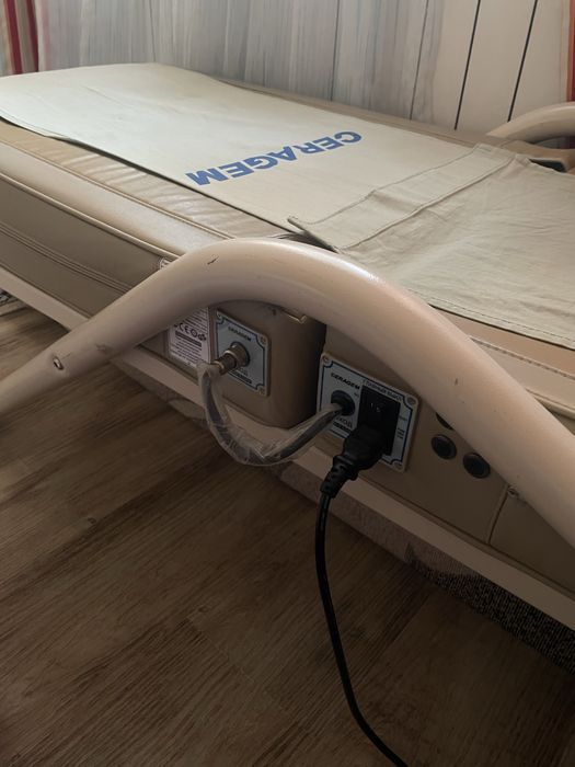 Массажная кровать