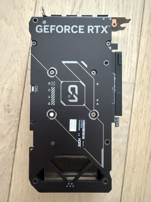 Placă video ASUS Dual GeForce RTX 5060 OC Edition 8GB GDDR7 PCIe 5.0 – Garanție EMAG 36 luni