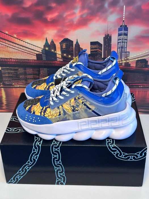 Versace Chain Reaction