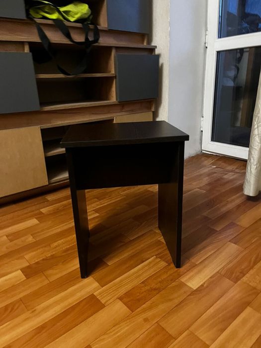 Стулья табурет новые