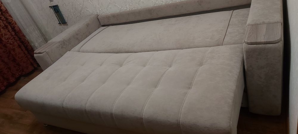 Диван в хорошем состоянии