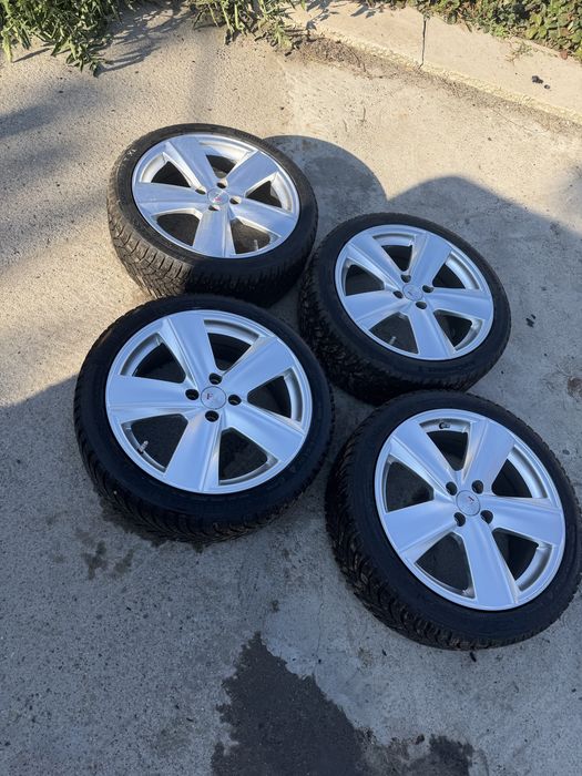 Продам колеса в сборе на 17 4*100