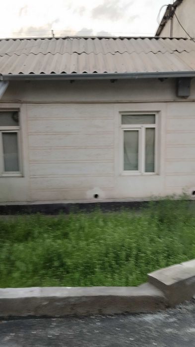 Сдам коттедж с ремонтом,с 2 сотки под бизнес/офис ,в центре города