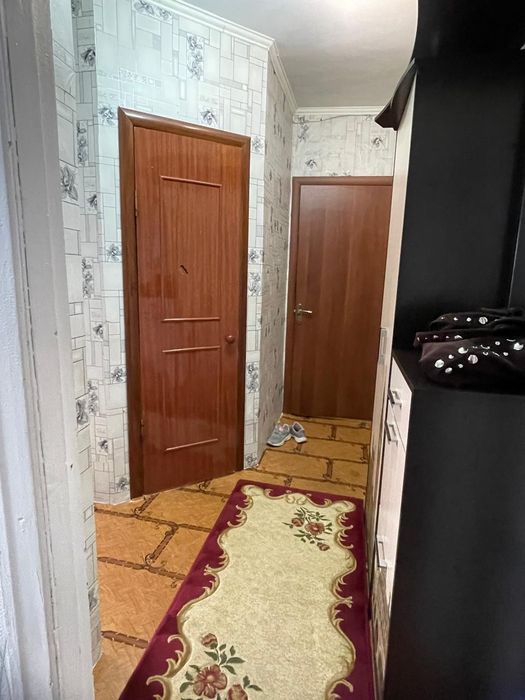 Продам 2-ух комнатную  квартиру