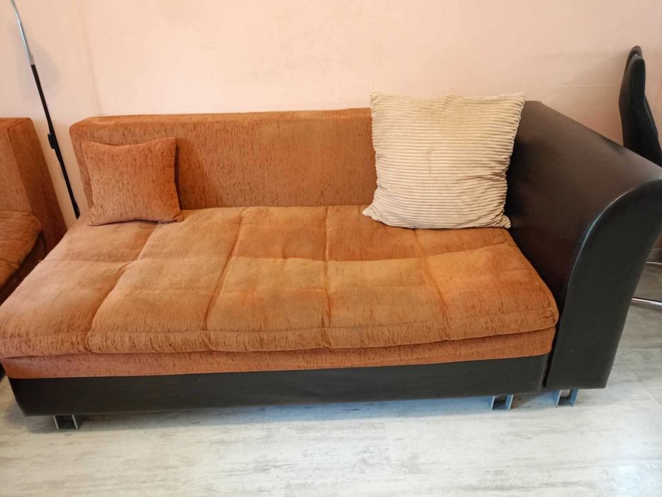 Диван от две части