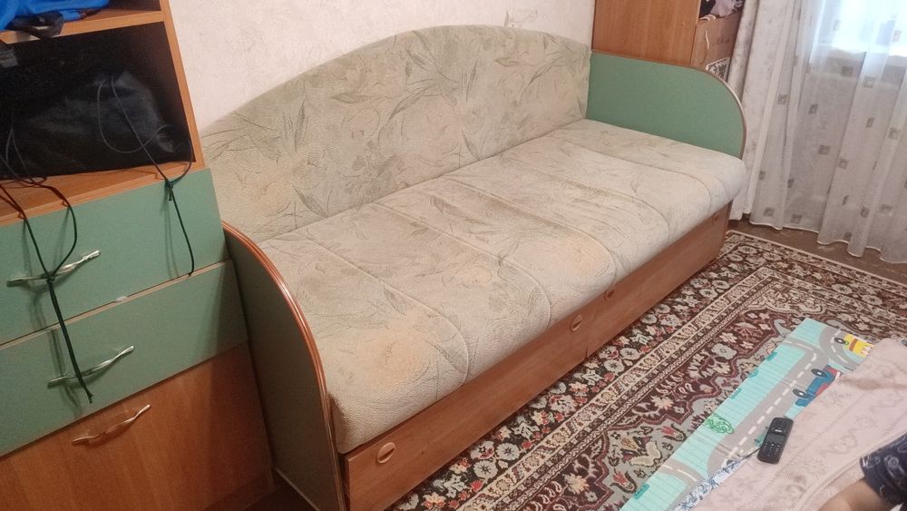 Диван кровать со шкафчиками