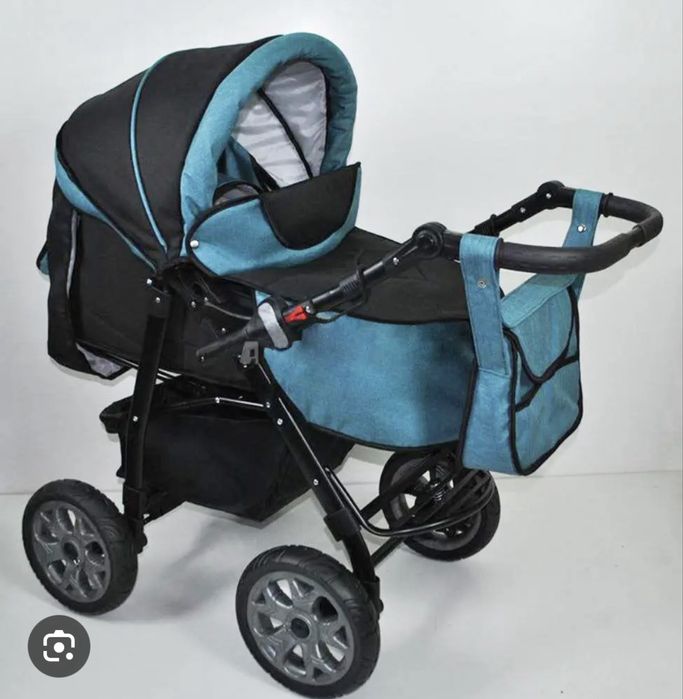 Продам зимнюю коляску