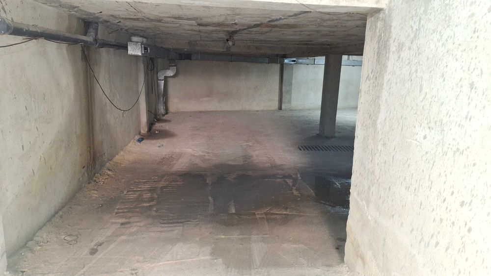 Дава се под наем Тристаен апартамент в Варна, Център - 83 кв.м за 732.87 € - Снимка #11