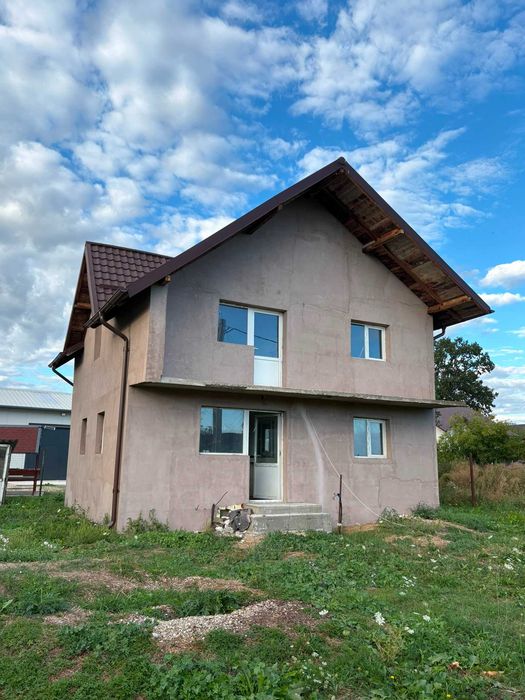 Vând casă Suseni Cerșani Argeș