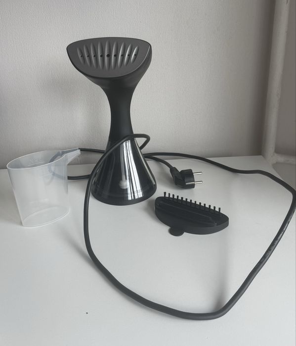 Уред за гладене с пара