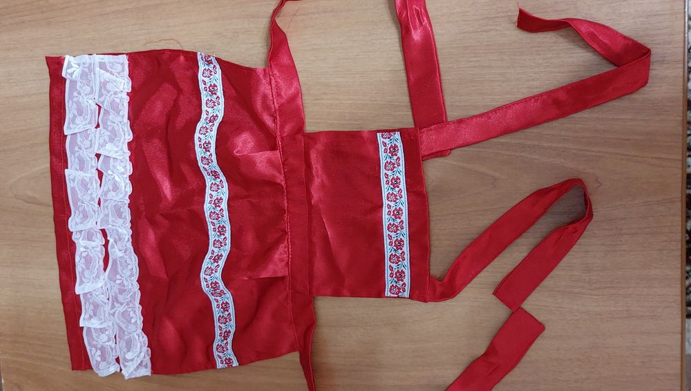 Детский фартук  и повар шапочка для утренника