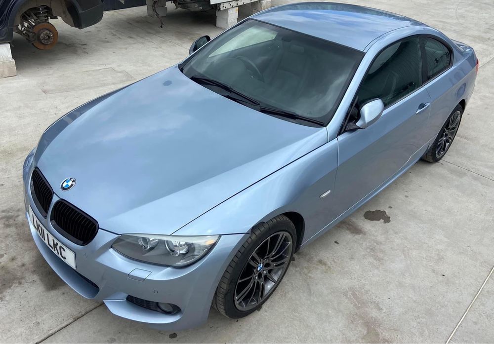 Dezmembrez BMW 320d M-Pack E92 Lci doar 113.000 Mile, xenon,recaro