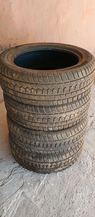 Шина почти новый екі ай ғана салынған