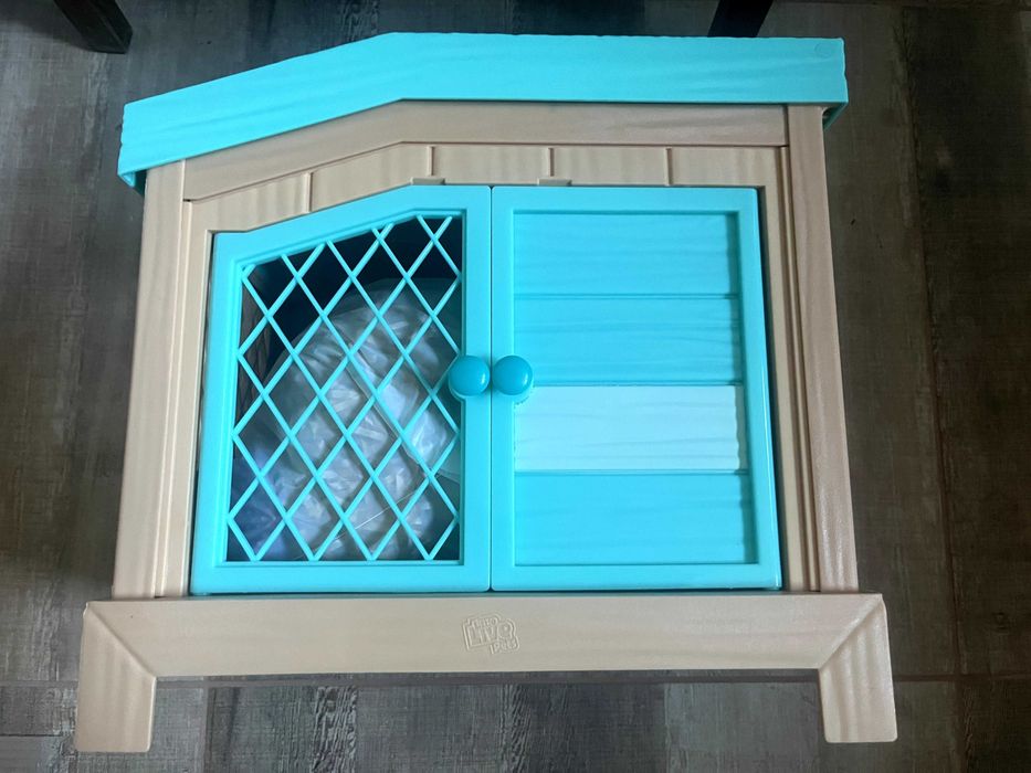 Детски играчки и макет на хеликоптер от Ревел