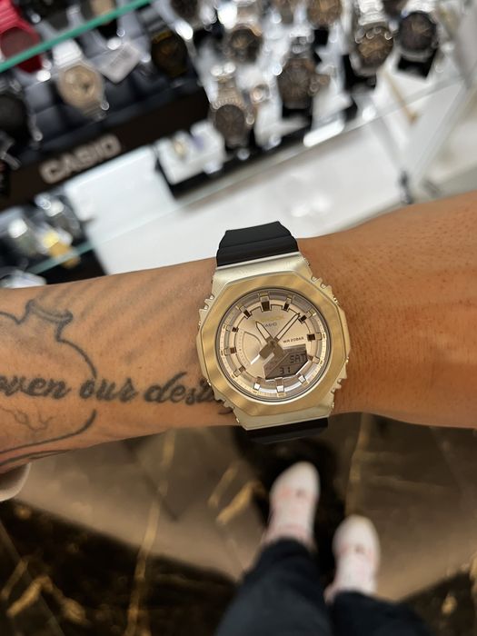 Дамски часовник Casio G-Shock GM-S2100BC-1AER