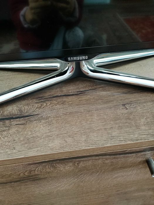 Продам телевизор