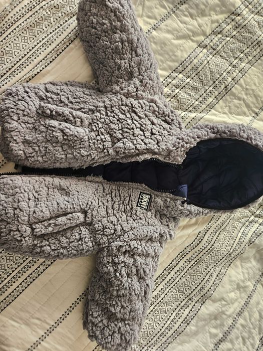 Двулицево бебешко яке DKNY