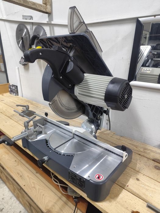 Циркуляр Настолен