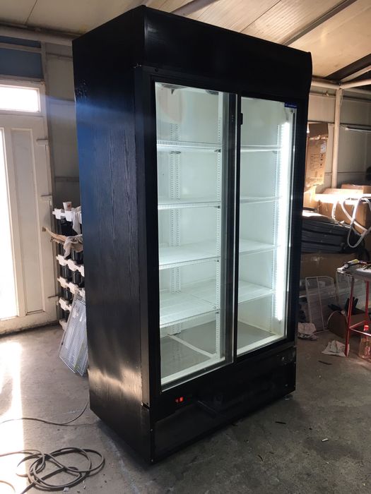 Vitrina frigorifica verticala 120cm lungime afisaj electronic