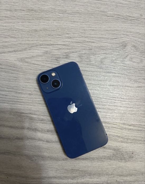 Продам Iphone 13 mini