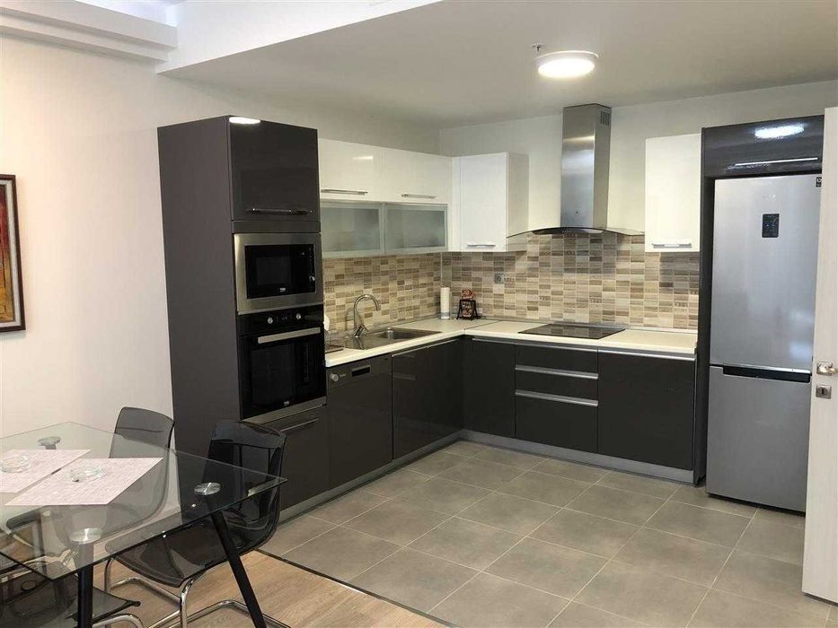 Дава се под наем Двустаен апартамент в София, Зона Б-5 - 57 кв.м за 561 € - Снимка #1