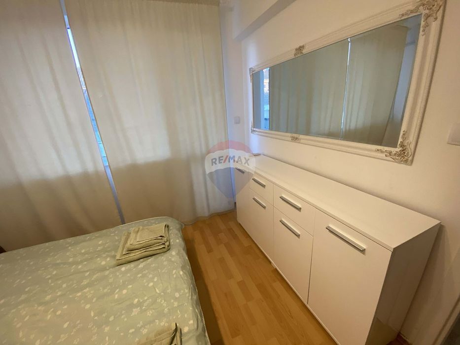 Дава се под наем Четиристаен апартамент в Варна, Червен площад - 80 кв.м за 663 € - Снимка #9