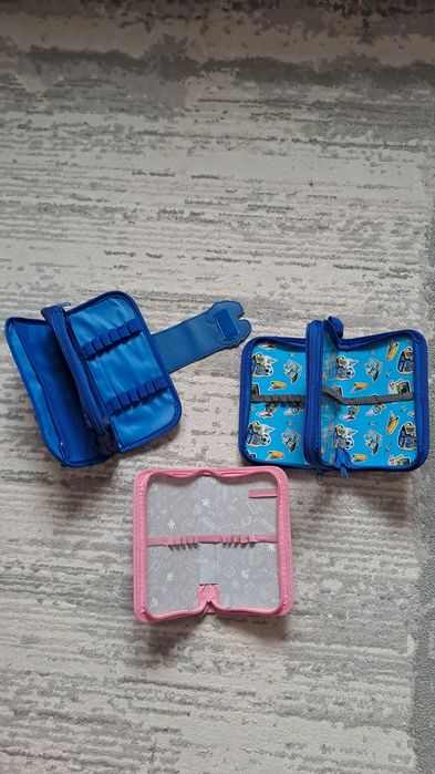 Пенал отдам за шаколадку