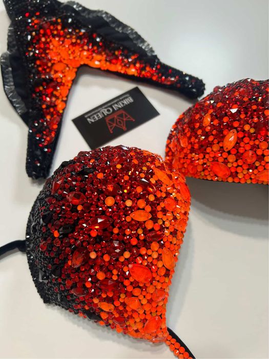 Продавам бански IFBB