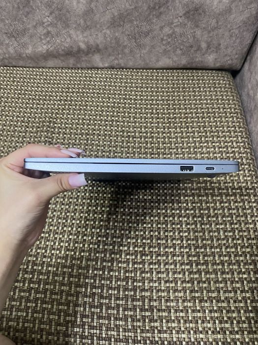 Продается ноутбук xiaomi